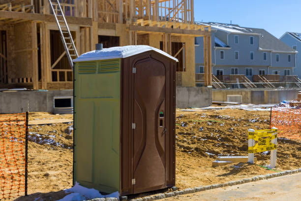 Best Luxury portable toilet rental  in Roseto, PA